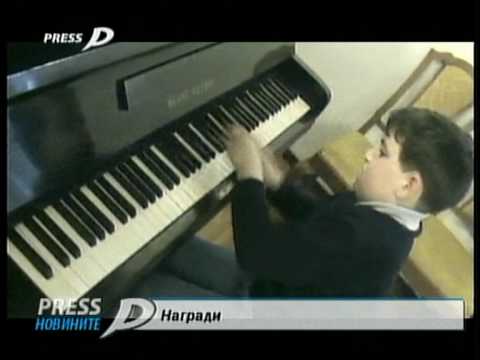 TV Interview with Mariana and Kristian!