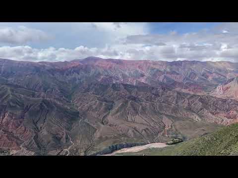 Hornocal’s 14-Color Mountains