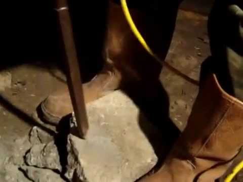 Отбойный молоток MILWAUKEE Kango 900 K (энергия удара 20Дж) 4933375650 Отбойный молоток MILWAUKEE Kango 900 K (энергия удара 20Дж) 4933375650