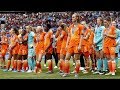 Oranje Leeuwinnen komen aan op Schiphol • RTL Nieuws