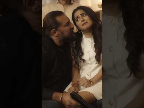 Gangster ke quid me ek masoom ladki I Watch 'Quid' Now Only on Rocket Reels #verticalott