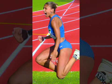 ???? Italian BEAUTY Erika Saraceni #shorts