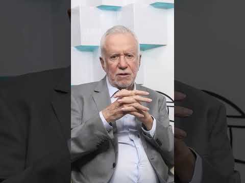 MORAES JULGOU A SI MESMO. JÁ VIU UM JUIZ FAZER ISSO?