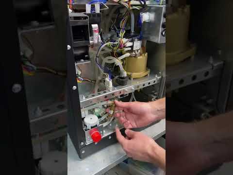 Видео для техников. Замена помпы, ошибка вода на растворимые Кофеавтомат Unicum Nero