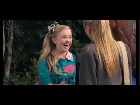 Jessie Saison 1 Episode 23 - Franny la frappadingue a encore frappé 1/6