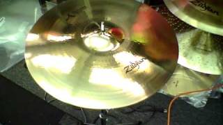Video thumbnail for Zildjian Armand 16"  Medium Thin Crash Cymbal - Brilliant Finish by Drum Center of Portsmouth
