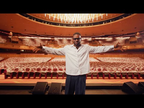 Adekunle Gold - Orchestra Show National Theatre, Lagos