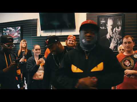 TR4 vs youngxsoto :: #BackAtIt Shots Fired Rap Battle