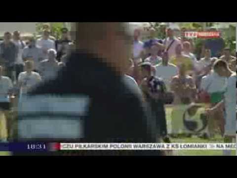 Burdy w Łomiankach. Mecz Polonii Warszawa z KS Łomianki został przerwany!