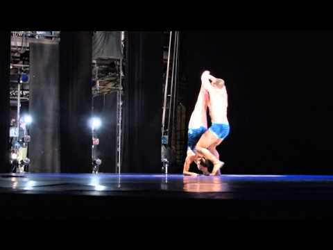 dismappa Verona - Momix (Rebecca Rasmussen, Steven Marshall) Tuu