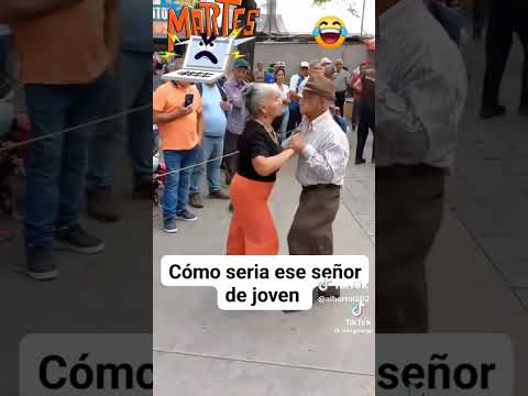 Pelotero a la bola #shorts