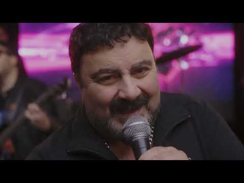 Amar Azul │ Me gusta tomar (Video oficial)