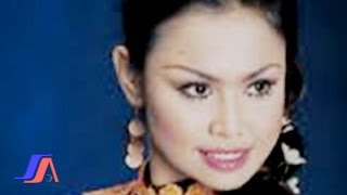 Download lagu Hesty Damara - Cinta Bercabang mp3