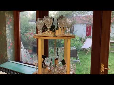 Glass clavichord Tchaikovsky dance of the reed pipes ("everyone's a fruit and nut case")