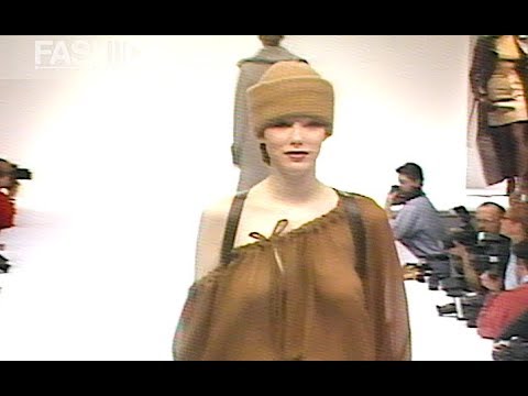 MARIO VALENTINO Fall 1993 Milan - Fashion Channel
