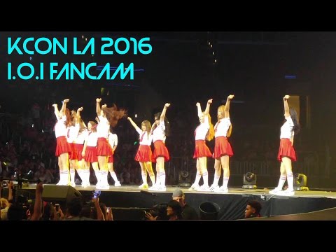 KCON LA 2016 I.O.I - Dream Girls, Pick Me, When Cherry Blossoms Fade Fancam