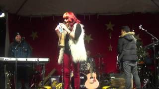 Suzie  McNeil-It&#39;s Christmas Time