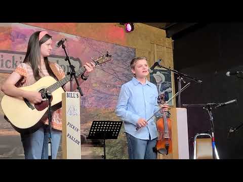 Working on a Building - Bluegrass and Company (cover)