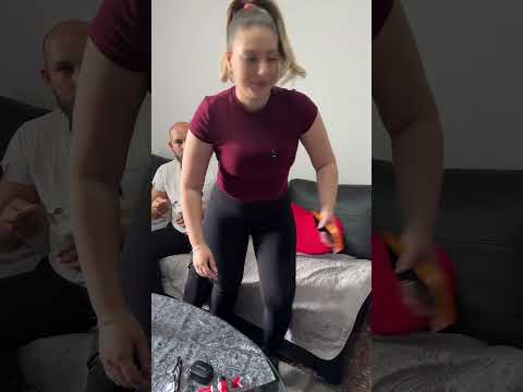 Trăim în două lumii paralele #romania #umorromanesc