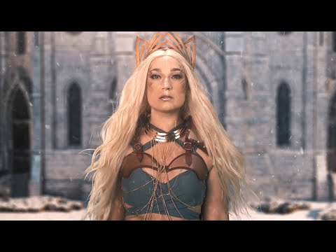 KARRA - Underwater | Official Music Video