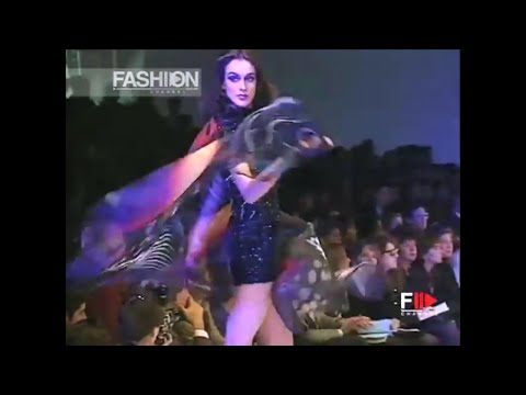 Bustin' Out ! FERRÉ S92