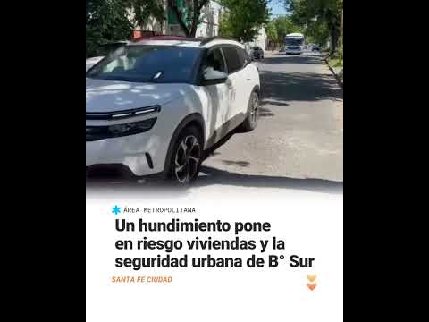 📍 Un hundimiento en calle San Lorenzo al 1400, en el corazón de barrio Sur de la ciudad de Santa…