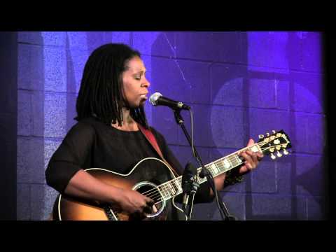 Ruthie Foster - Oh Susannah - Live at McCabe's