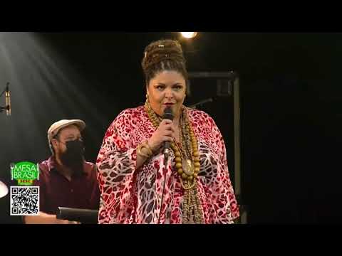 Fabiana Cozza interpreta "Dona das folhas" (Roque Ferreira)