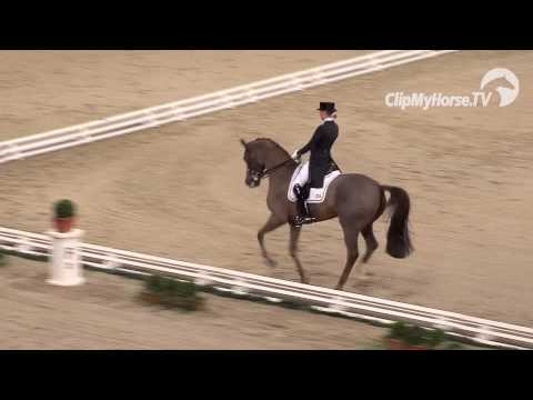 Donnerstag, 14.11.2013 - Preis der Liselott Schindling Stiftung zur Förderung des Dressursports