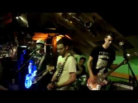 Ad Bestias - Ad Bestias - I když víš (Irish pub, 2015)