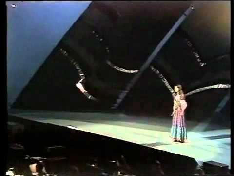 Semiha Yanki - Seninle Bir Dakika (Eurovision 1975)