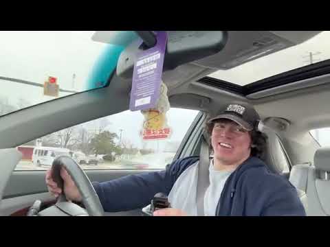 Sam Sulek's Spring Bulk Day 46 - Chest and Shoulders(Car talk+posing!)