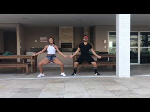 🎶 Tactibum 🎶 @bandaparangole 🎙@tonysallescantor 💃@eericacardoso  Coreografia da @fitdance 💃