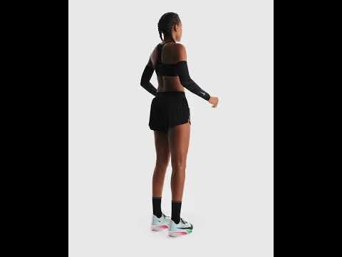 Urmăriți videoclipul