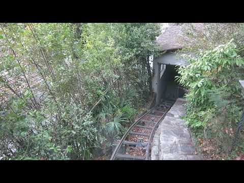 Privater Schrägaufzug in Ascona - Talfahrt