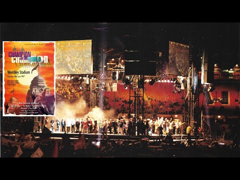 The World Is Looking For A Hero  - Noel Richards Band - Wembley Stadium. Video #15