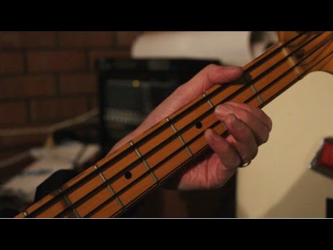 The Lincolns - "One Hand Loose" (Charlie Feathers Cover)