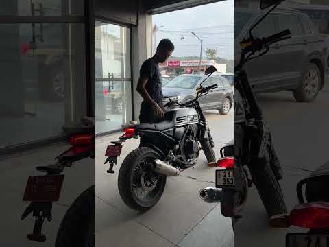 Brixton vs Continental GT! Which twin cylinder engine sounds better?