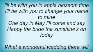 Barry Manilow - In Apple Blossom Time Lyrics_1