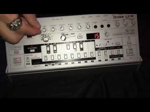 Roland TB 03 Un-Boxing