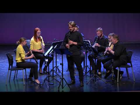 M. MANGANI: Theme for clarinet solo and clarinet ensemble