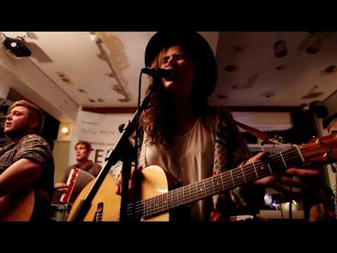Of Monsters and Men - Lakehouse (Live on KEXP)