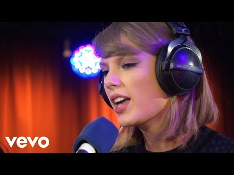 Taylor Swift - Love Story in the Live Lounge