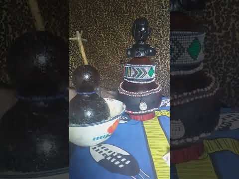 kukhona ukugeza ugezele ujuthandwa imali