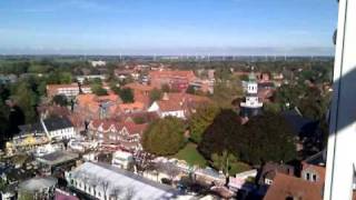 preview picture of video 'Gallimarkt in Leer (Ostfriesland) vom Riesenrad aus gesehen, 2010'