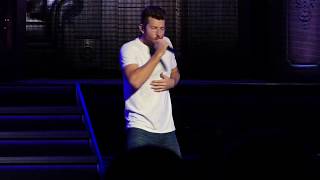 Brett Eldredge &quot;The Reason&quot; Jacksonville, FL 10/20/2018