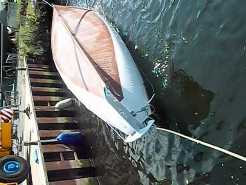 Ocean Rowing Boat Inversion