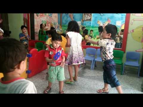 download lagu mp3 mp4 Bubbles And Giggles Discovery Gardens, download lagu Bubbles And Giggles Discovery Gardens gratis, unduh video klip Bubbles And Giggles Discovery Gardens