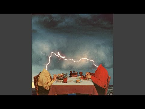 Ash Trays (feat. Smalls Uno)