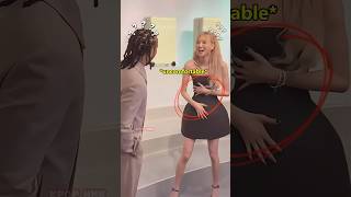 Download lagu Stylists should give Rosé comfortable dresses!!☹️😥 #blackpink #kpop #jennie #rose #jisoo #lisa mp3